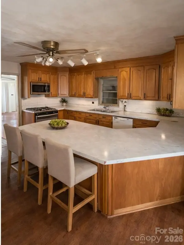 412 W Liberty ST, Winnsboro, SC 29180