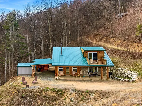 131 White Oak WAY #35/34, Hot Springs, NC 28743