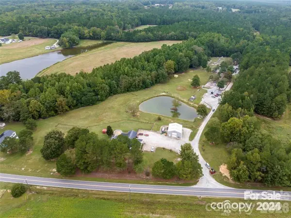 10560 Lake Royalle RD, Spring Hope, NC 27882