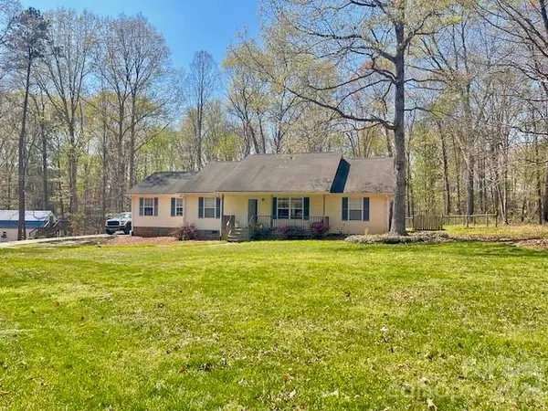 122 John Adam LN, Statesville, NC 28625