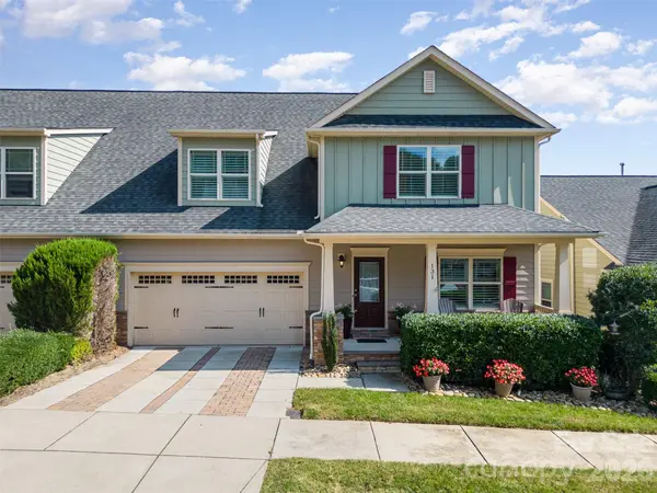 131 Aztec CIR, Mooresville, NC 28117
