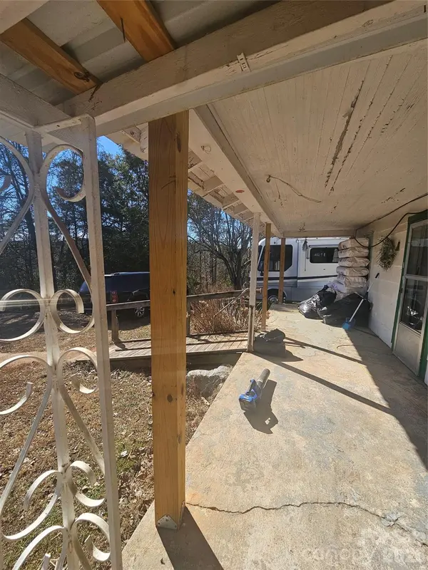 126 Susan RD, Casar, NC 28020
