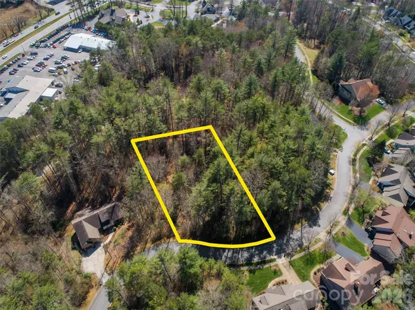 000 Camptown RD, Brevard, NC 28712