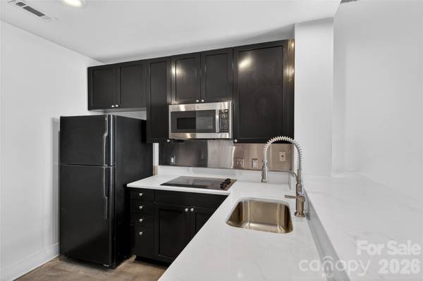710 W Trade ST #505, Charlotte, NC 28202