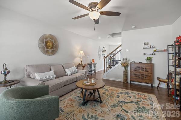 83 Malcolm CT, Candler, NC 28715