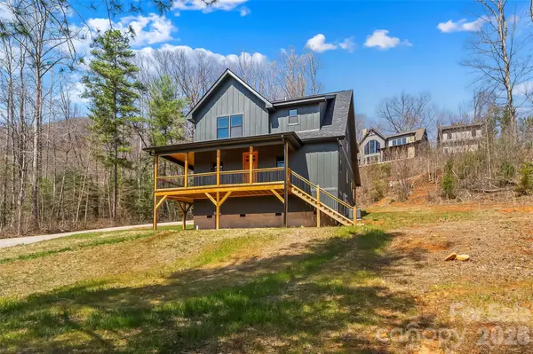 189 Clinchfield Gap RD, Marion, NC 28752