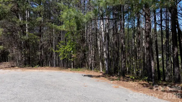 3486 Mooring PL, Sherrills Ford, NC 28673