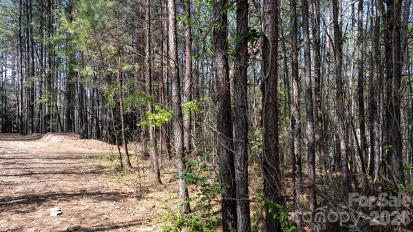 3486 Mooring PL, Sherrills Ford, NC 28673