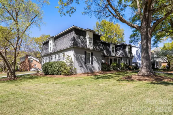 6116 Old Providence RD, Charlotte, NC 28226