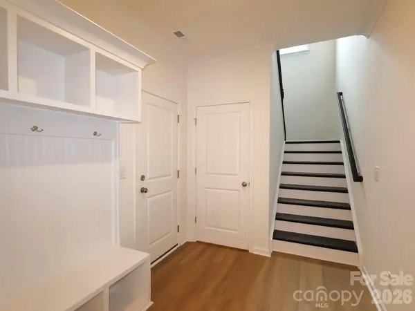634 Downshire RD NW, Concord, NC 28027