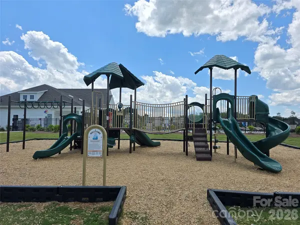 650 Downshire RD NW, Concord, NC 28027