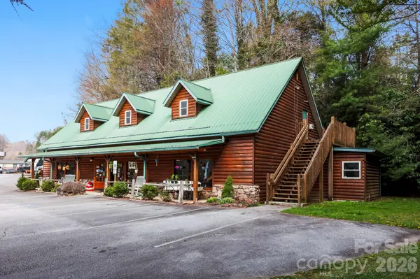 10932 Rosman HWY, Lake Toxaway, NC 28747