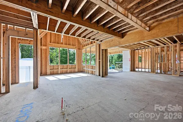 541 Greenway ST, Davidson, NC 28036