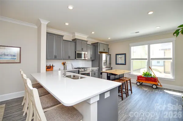 1042 Riverwalk Pkwy, Rock Hill, SC 29730