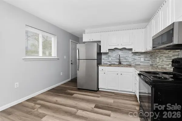 1019 Lewiston AVE, Charlotte, NC 28208