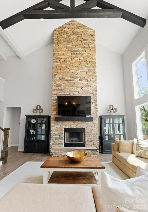 13701 Petworth CT, Charlotte, NC 28278