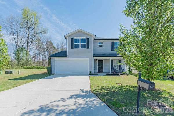 501 Caden Village CIR, Lexington, NC 27295