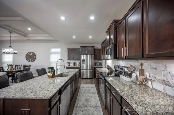 112 Jana DR, Statesville, NC 28677