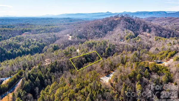 4420 Walnut Ridge DR, Lenoir, NC 28645
