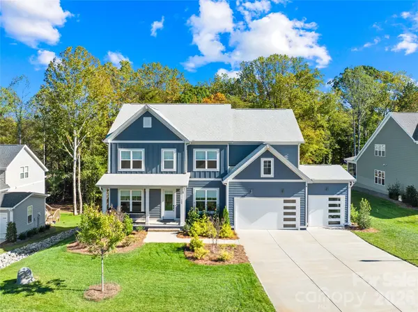 140 Dabbling Duck CIR, Mooresville, NC 28117