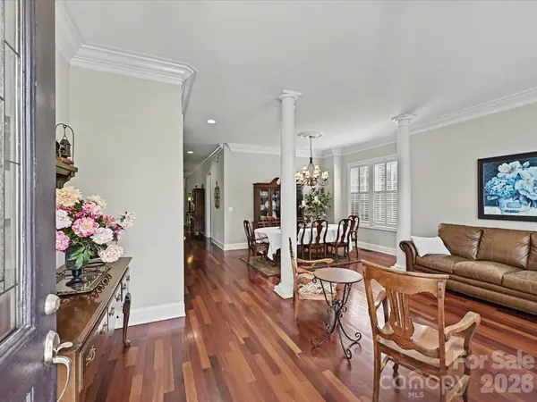 4221 Barons CT, Harrisburg, NC 28075