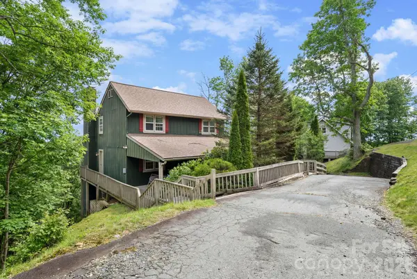 173 Chipmunk LN, Blowing Rock, NC 28605