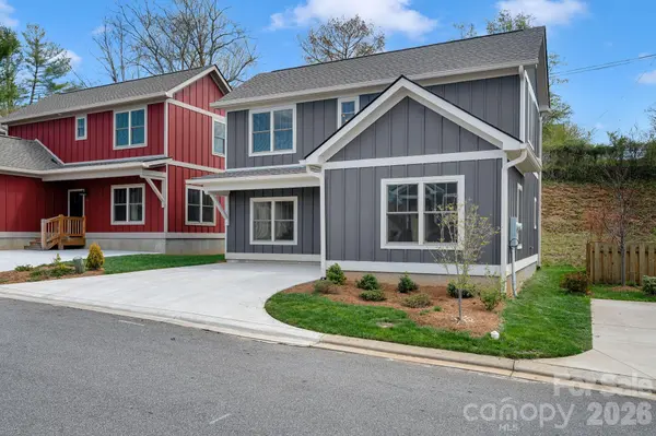 92 Wheeler RD, Weaverville, NC 28787