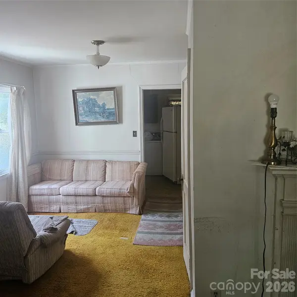 1040 Drummond AVE, Charlotte, NC 28205