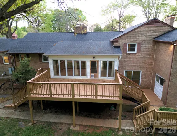 234 Edgewood DR, Statesville, NC 28625