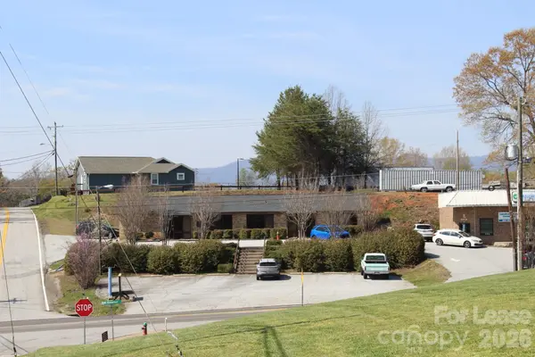 108 W Rutherford ST, Landrum, SC 29356