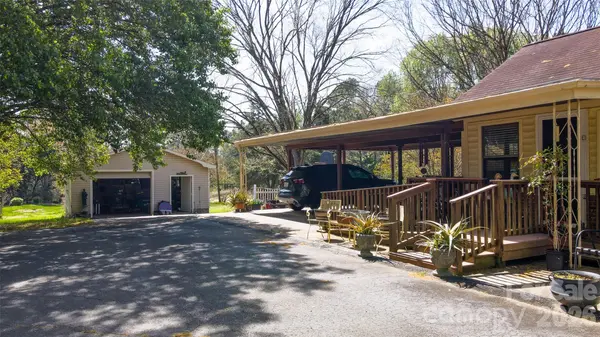 9730 Mount Holly Huntersville RD, Huntersville, NC 28078