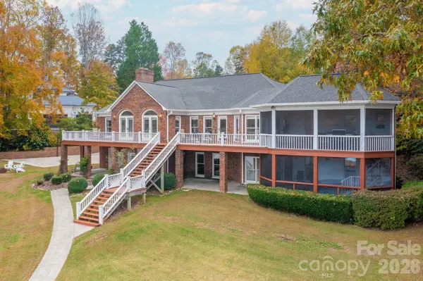 185 Willow Point RD, Troutman, NC 28166