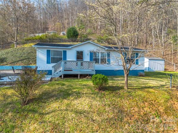 48 Laurel Cove RD, Leicester, NC 28748