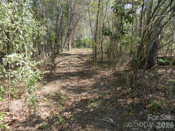 1329 Overlook DR SW, Lenoir, NC 28645