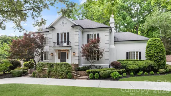 8124 Greencastle DR, Charlotte, NC 28210
