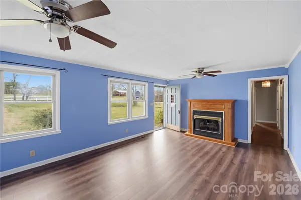 7323 Dallas Cherryville HWY, Cherryville, NC 28021