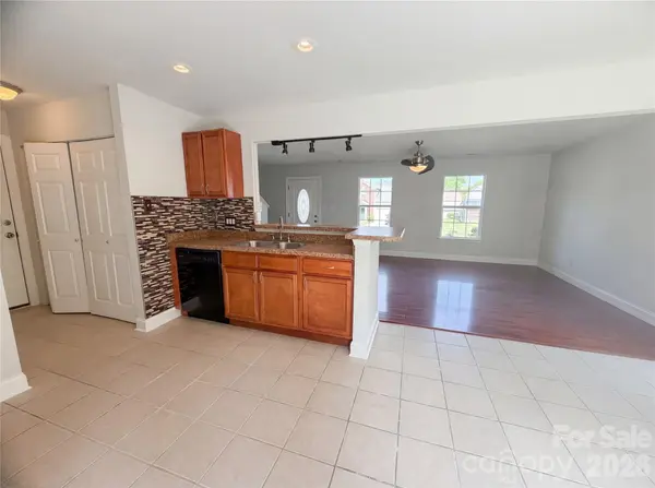 11319 Red Finch LN, Charlotte, NC 28214