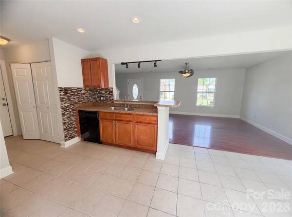 11319 Red Finch LN, Charlotte, NC 28214