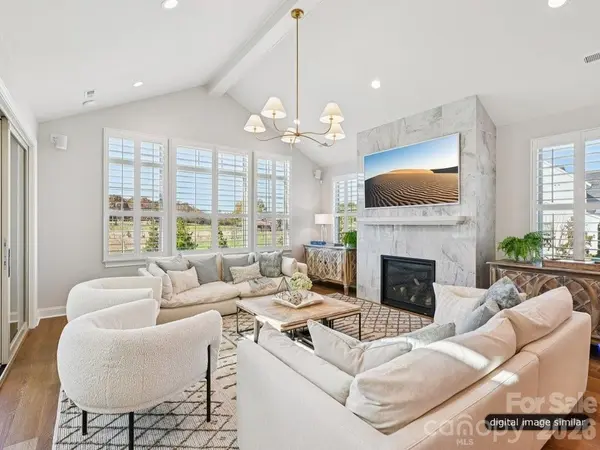 3137 Country Club DR, Charlotte, NC 28205