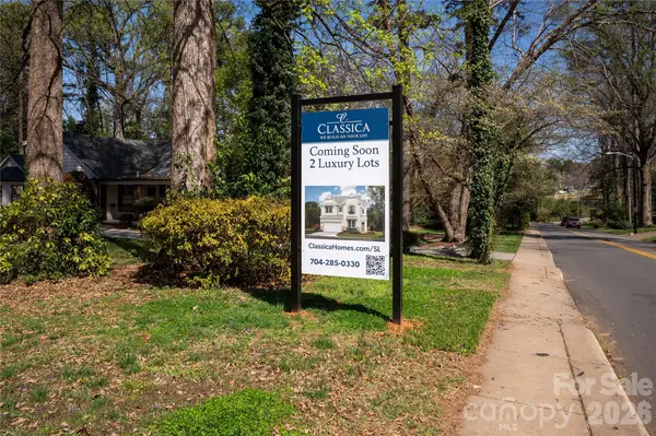3137 Country Club DR, Charlotte, NC 28205