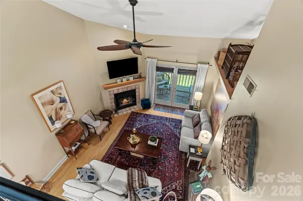 6 Willow Tree RUN, Asheville, NC 28803