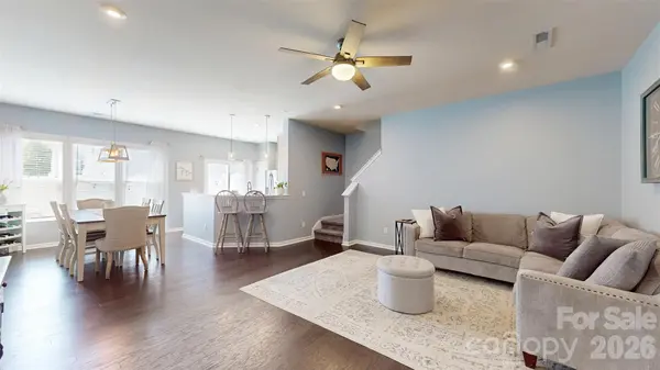 827 Canoe Song RD, Fort Mill, SC 29708