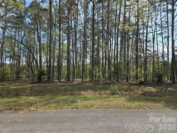 286 Aberdeen CT E #43, Badin Lake, NC 28127
