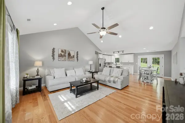 490 Dudley Shoals RD, Granite Falls, NC 28630