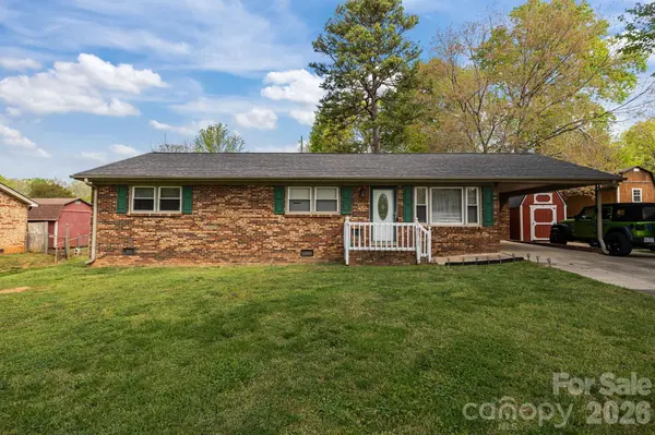 3942 Linwood RD, Gastonia, NC 28052