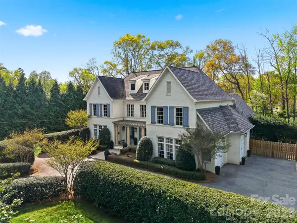 834 9th AVE NW, Hickory, NC 28601