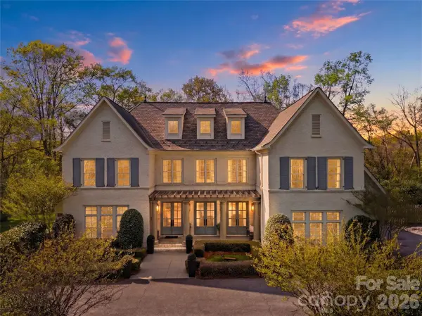 834 9th AVE NW, Hickory, NC 28601
