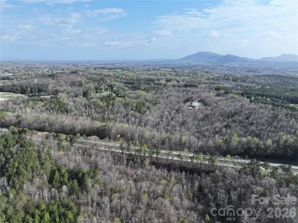 1164 Robert C Kellam RD, Pinnacle, NC 27043