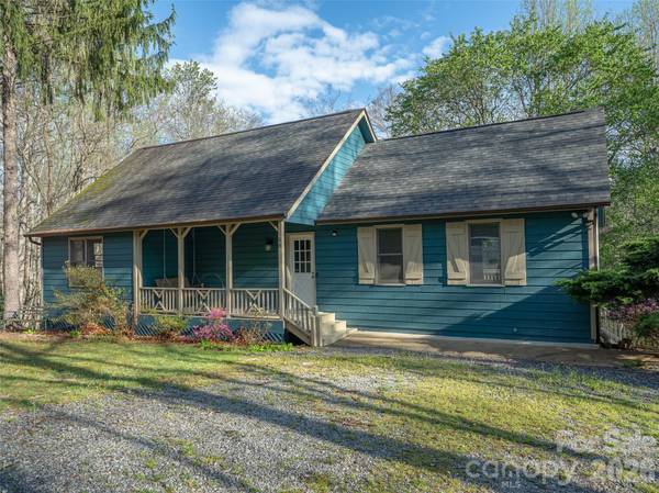 58 Pittman RD, Fletcher, NC 28732
