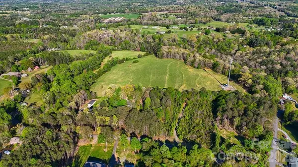 2923 Doc Pugh RD, Connelly Springs, NC 28612